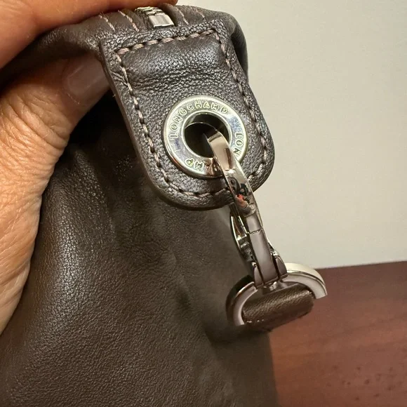 Longchamp Modele Depose Dark Brown Leather tote/shoulder Bag silver hardware - Picture 6 of 16